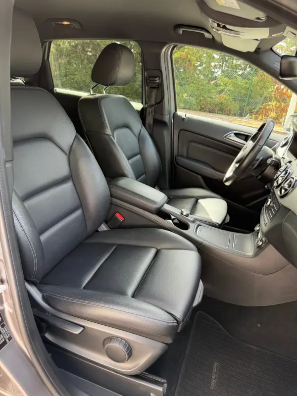Mercedes-Benz B 180 d 7G-DCT 10