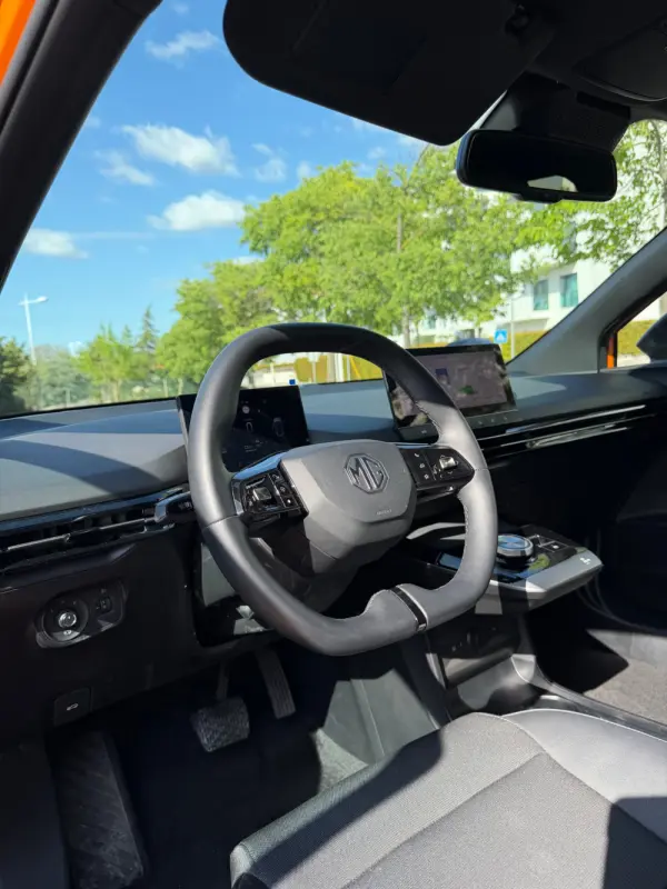 MG MG4 64 kWh Luxury 20