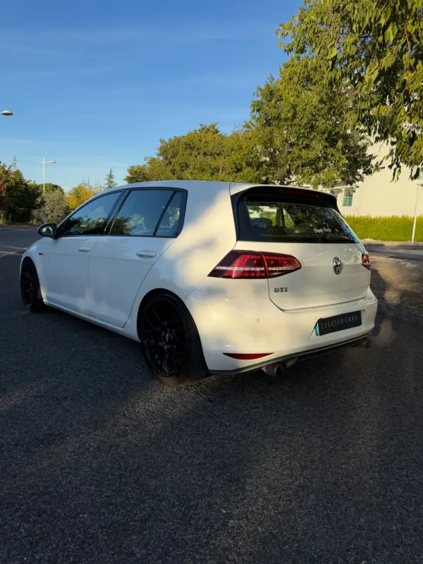 Volkswagen Golf 2.0 GTI 6