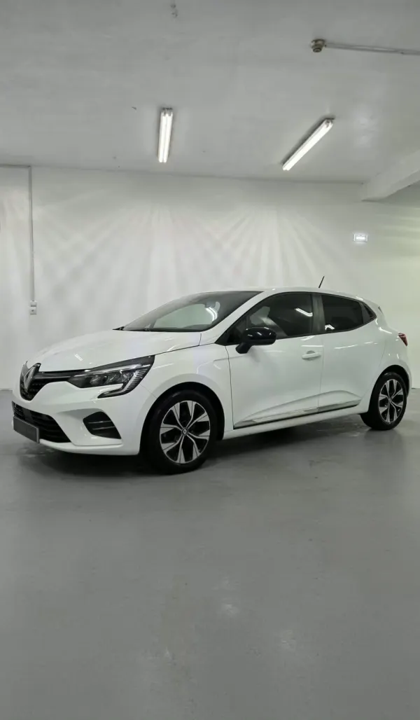 Renault Clio 1.5 Blue dCi Intens 3