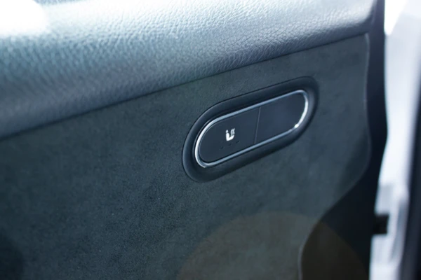 Mercedes-Benz A 180 Limousine Amg 8