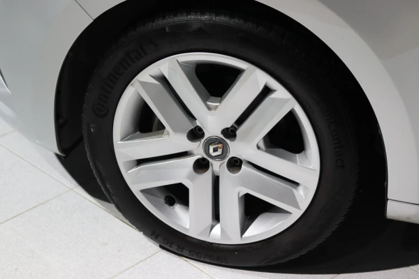 Renault Clio Intense 4