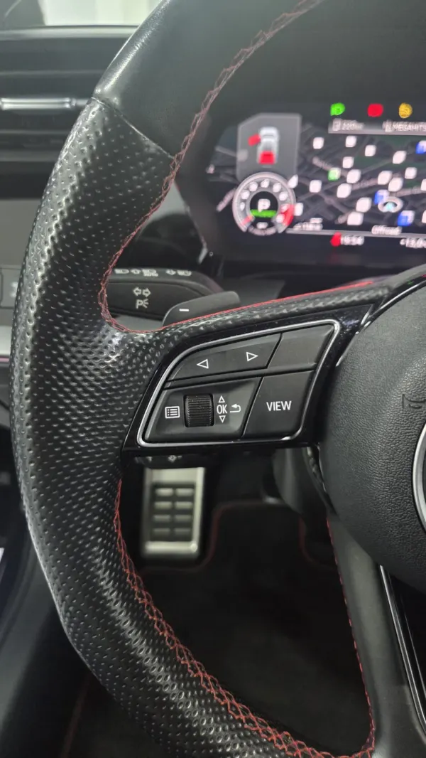 Audi S3 Sportback TFSI quattro S tronic 29