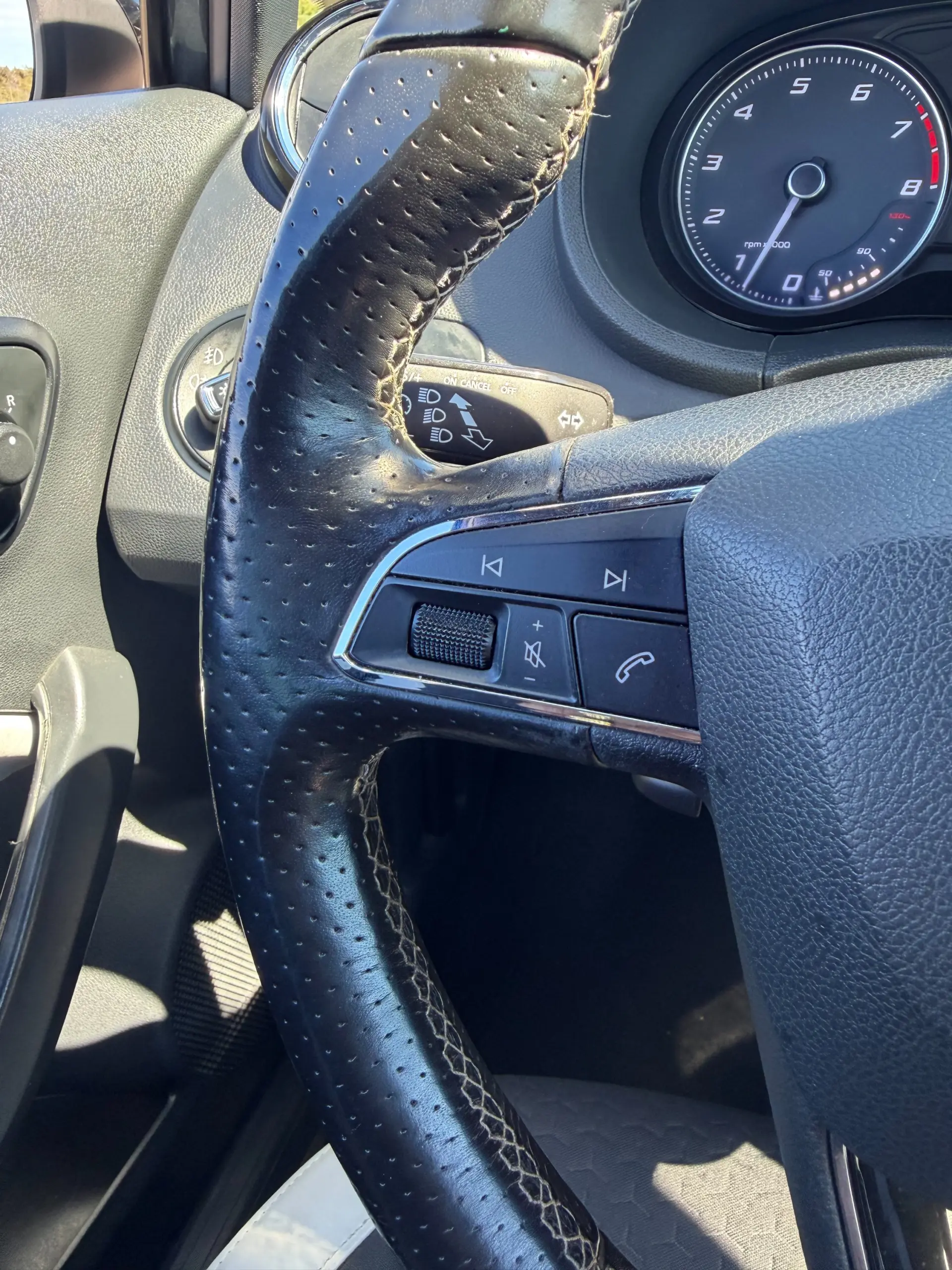 SEAT Ibiza 1.8 TSI Cupra 10