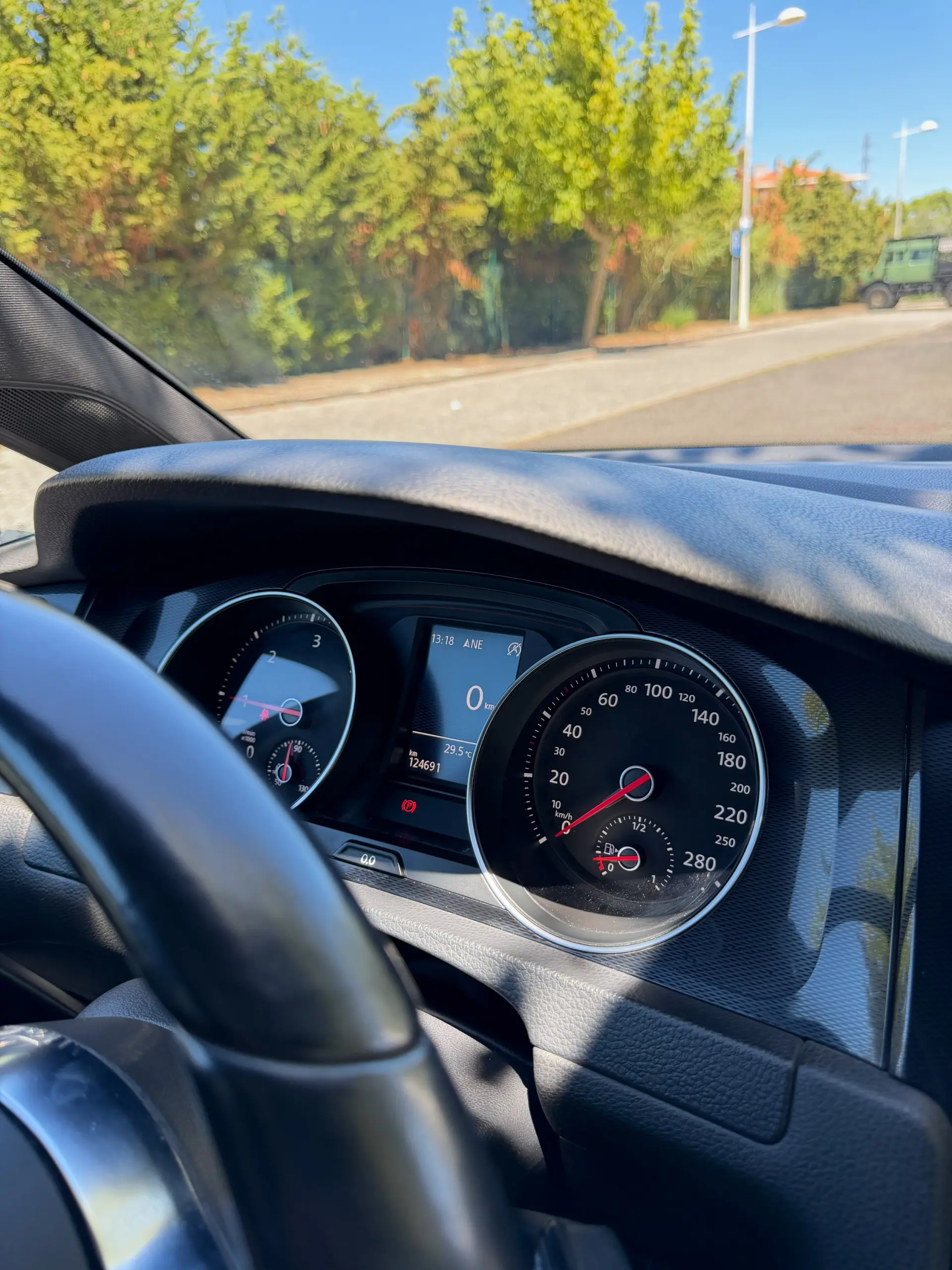 Volkswagen Golf GTD 8