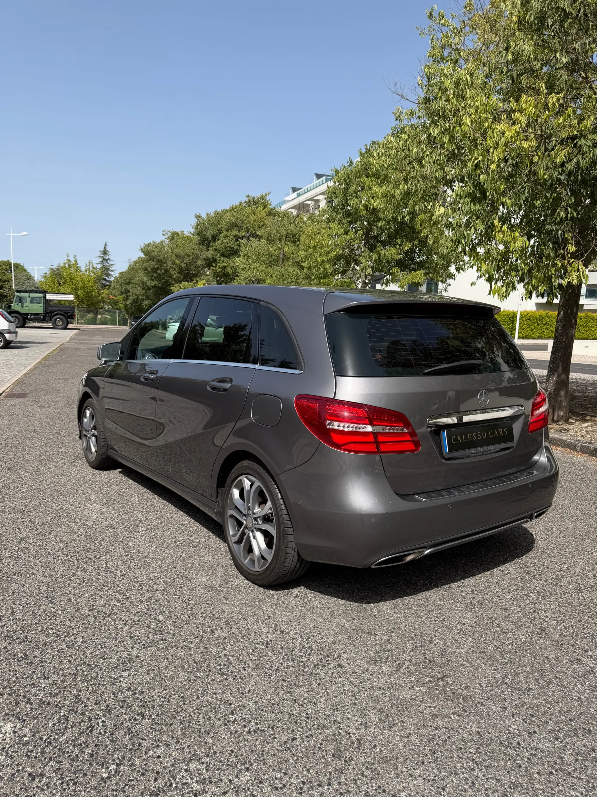 Mercedes-Benz B 180 d 7G-DCT 7