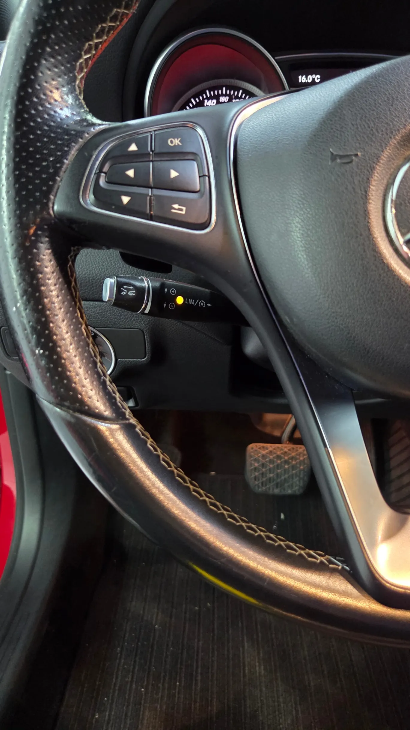 Mercedes-Benz CLA 200 d Shooting Brake Urban Aut. 17