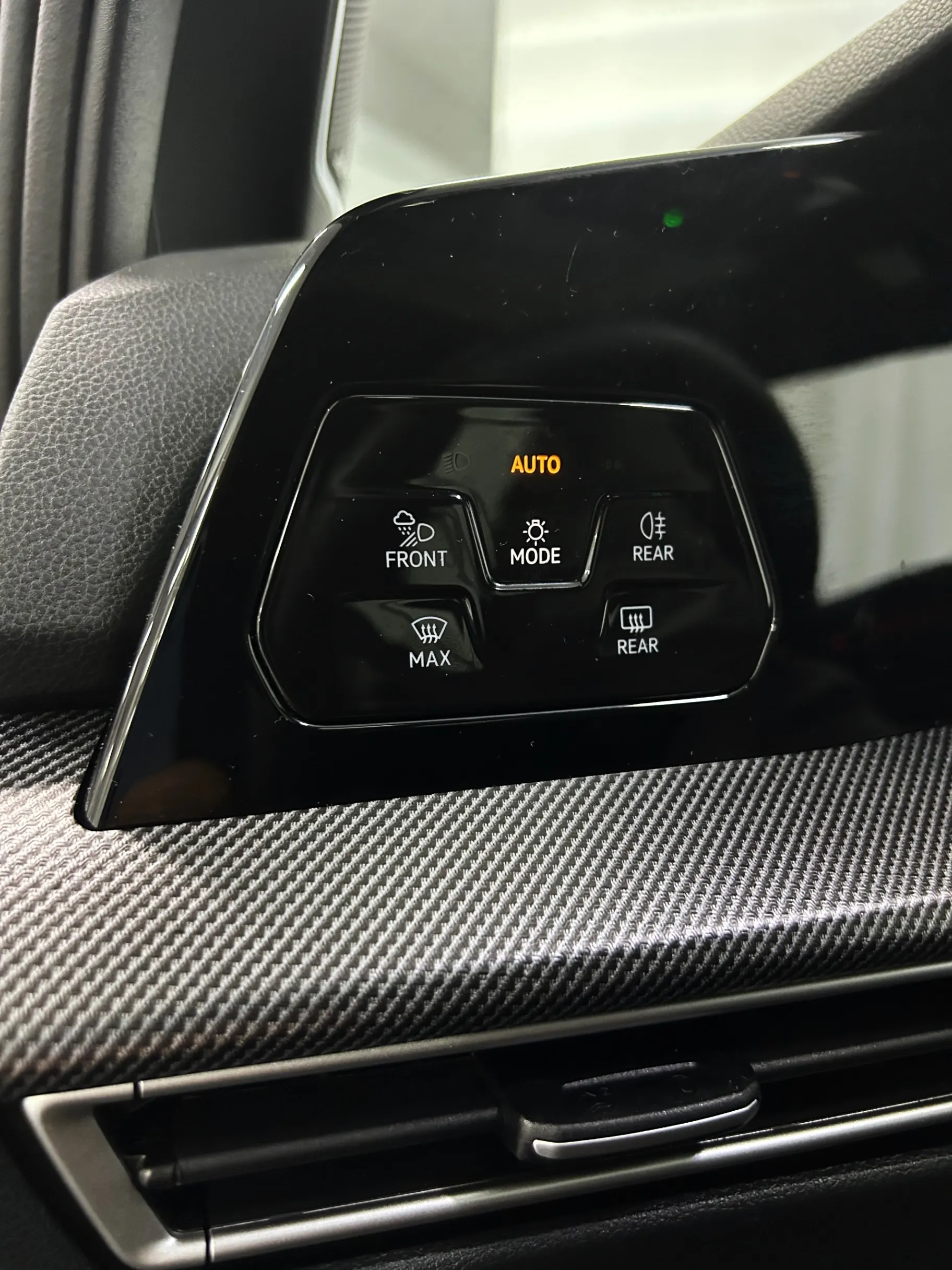 Volkswagen Golf 2.0 TSI GTI Clubsport DSG 24