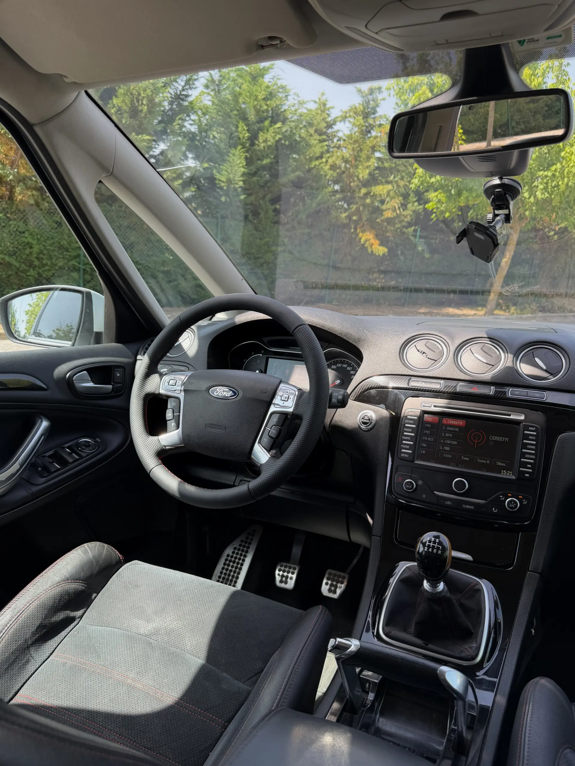 Ford S-Max 2.2 TDCi Titanium 7L 15