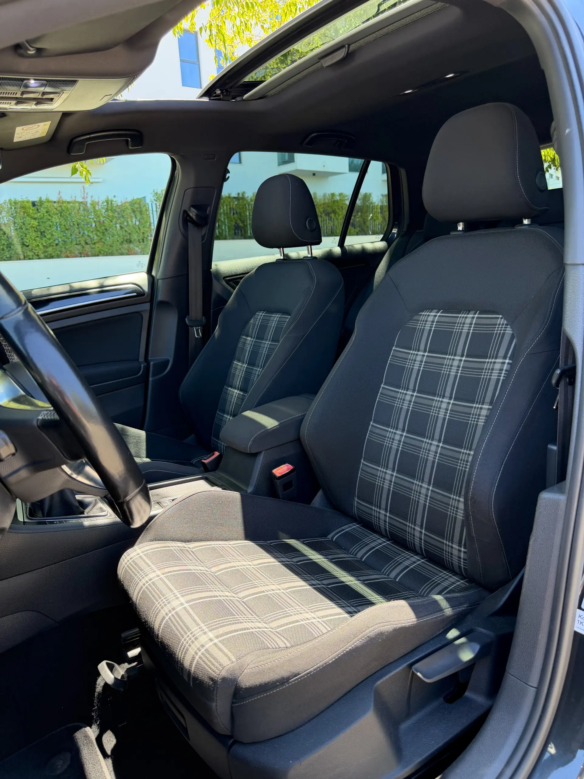 Volkswagen Golf GTD 12