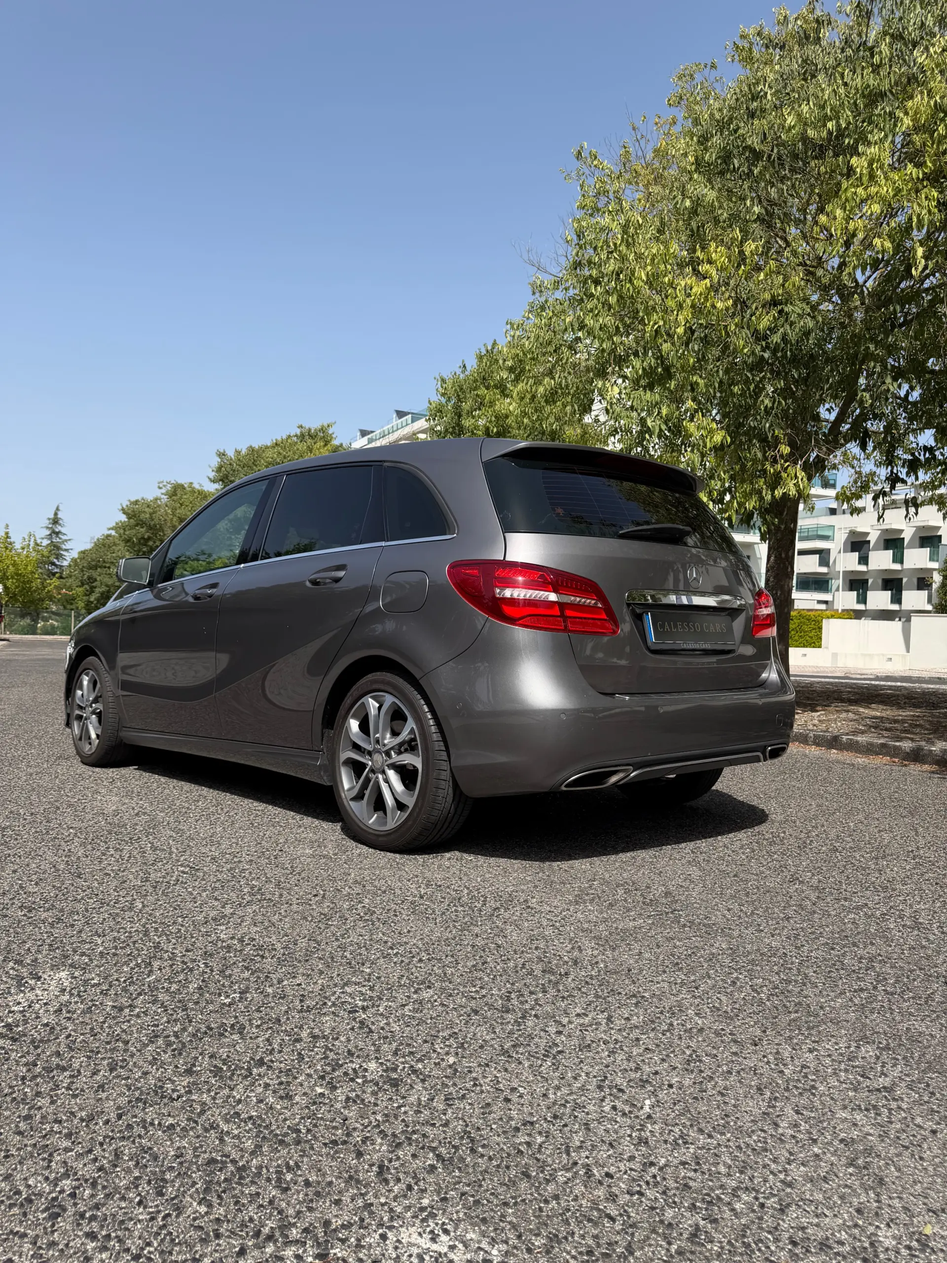 Mercedes-Benz B 180 d 7G-DCT 16