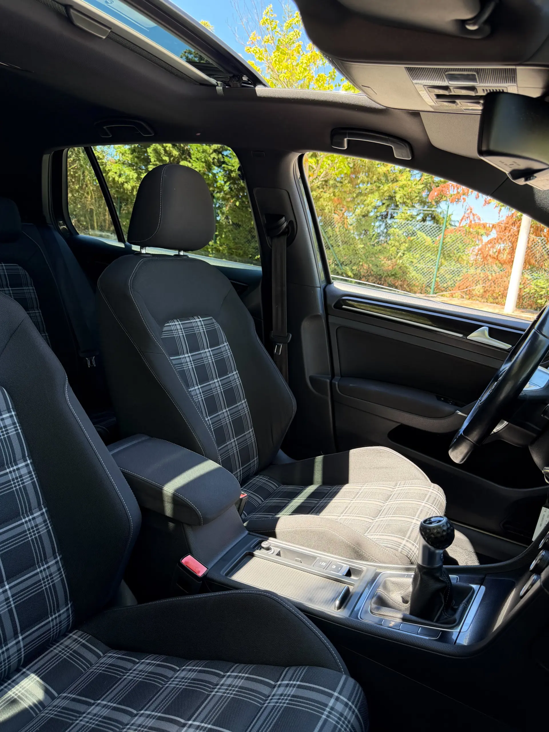 Volkswagen Golf GTD 32