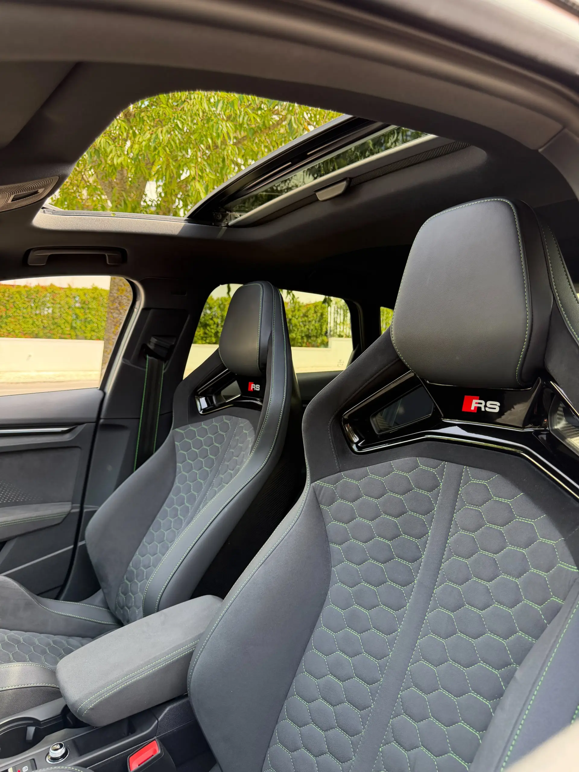 Audi RS3 Sportback 2.5 TFSI quattro S tronic 11