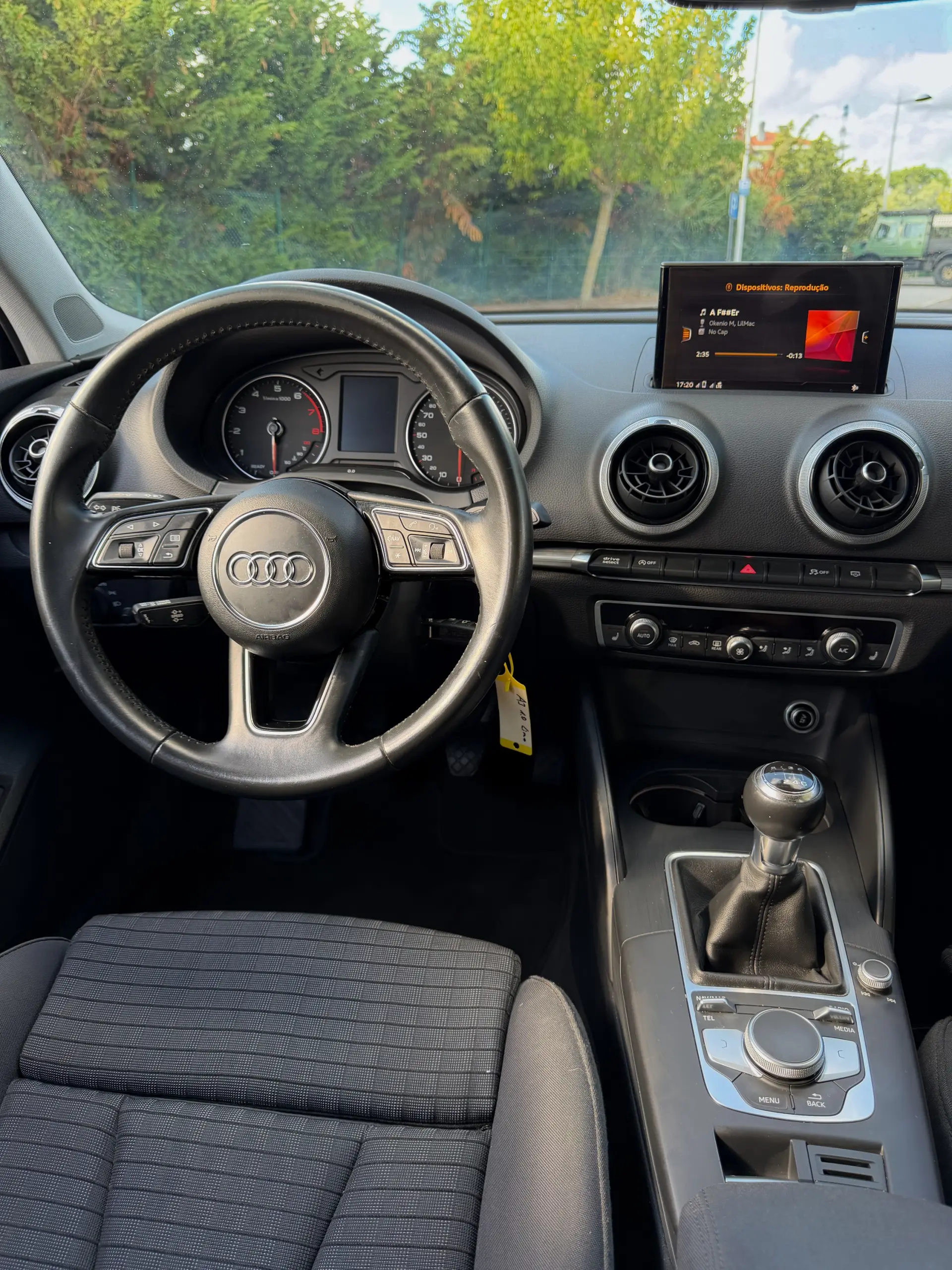 Audi A3 Limousine 1.0 TFSI Sport 12