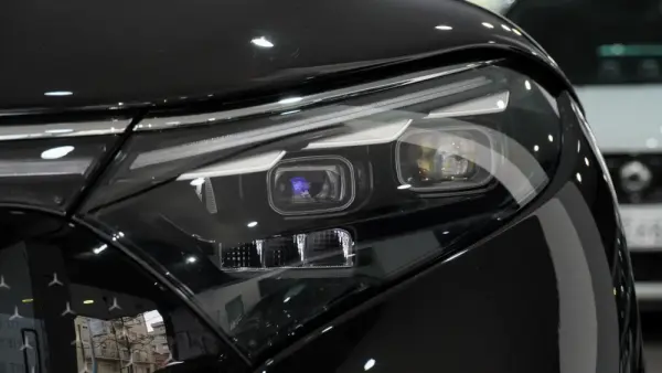 Mercedes-Benz EQS 580 8