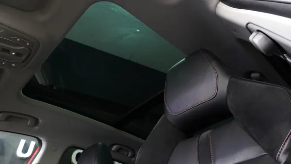 MG EHS 1.5 T-GDI Plug-in Hybrid Luxury 23