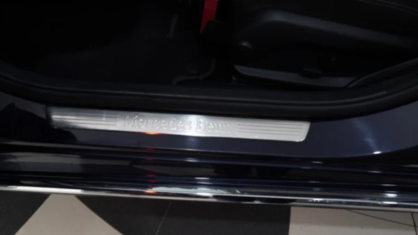 Mercedes-Benz C 180 D Avantgarde 16