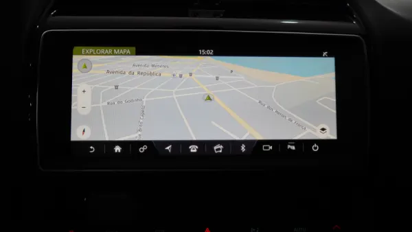 Jaguar F-Pace 2.0d Prestige - AWD 24