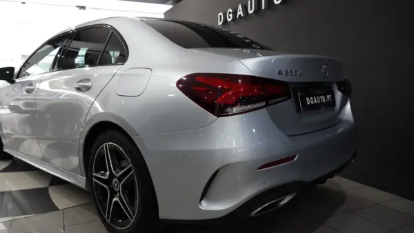 Mercedes-Benz A 200 12