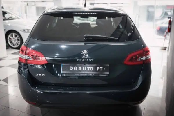 Peugeot 308 SW BlueHDi Style 13