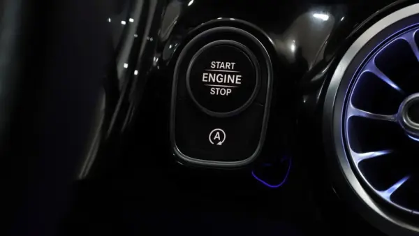 Mercedes-Benz GLA 200 20