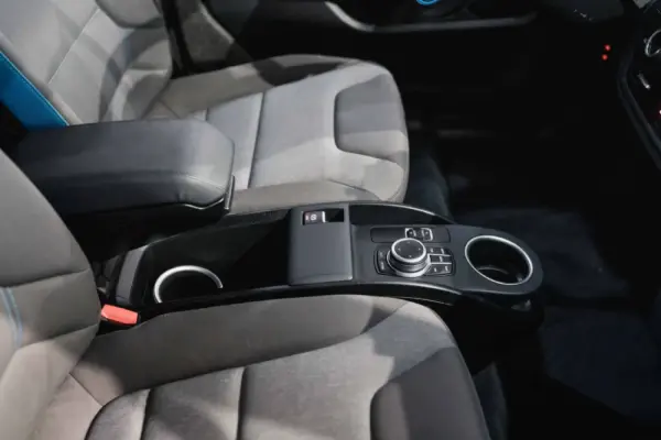 BMW i3 120Ah 25