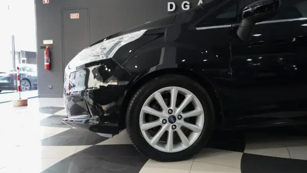 Ford B-Max 1.5 TDCi Titanium 10