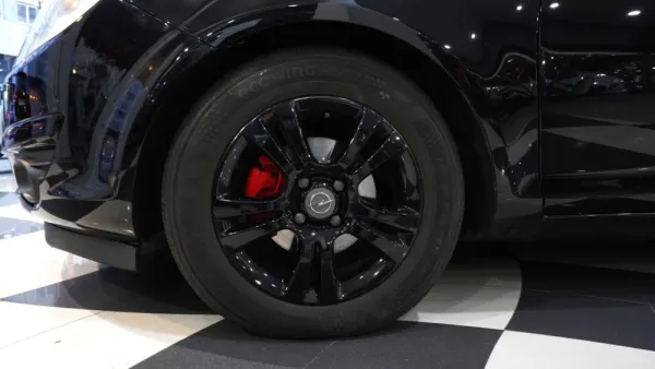 Opel Corsa 1.3 CDTI Edition Série 111 Anos 6