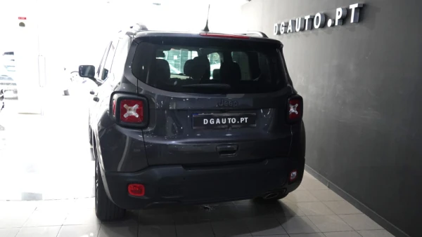 Jeep Renegade 1.0 T Limited 39