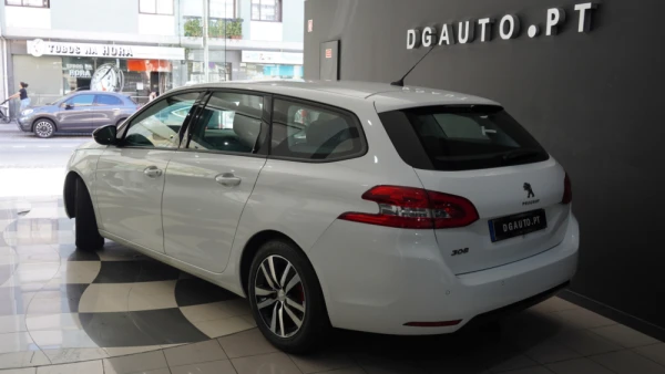 Peugeot 308 SW 1.2 ACTIVE BUSINESS 33