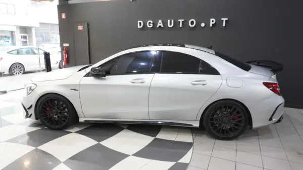 Mercedes-Benz CLA 45 AMG 4Matic Speedshift 7G-DCT 8