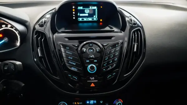 Ford B-Max 1.5 TDCi Titanium 34