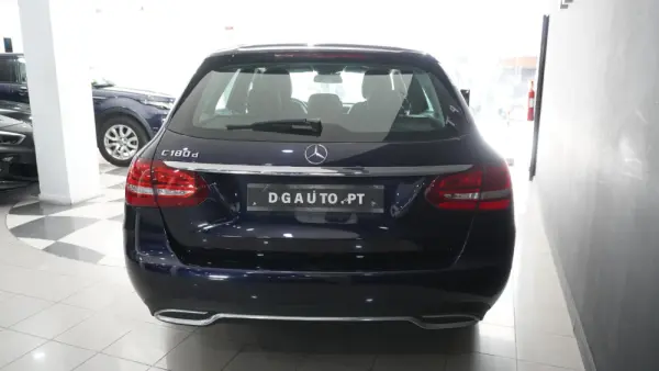 Mercedes-Benz C 180 (BlueTEC) d Station 7G-TRONIC Avantgarde 8