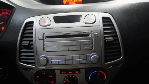 Hyundai i20 1.4 CRDI Comfort 19