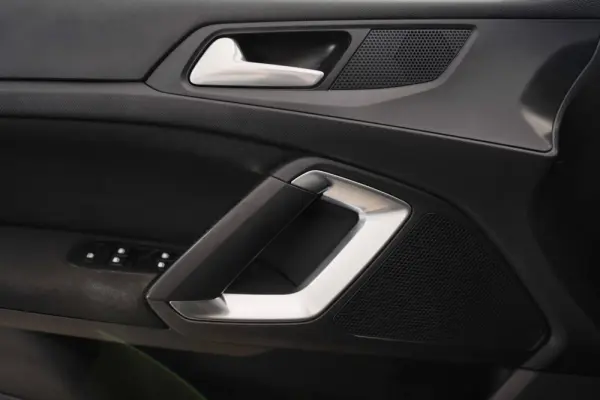 Peugeot 308 SW BlueHDi Style 17