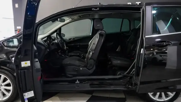 Ford B-Max 1.5 TDCi Titanium 40