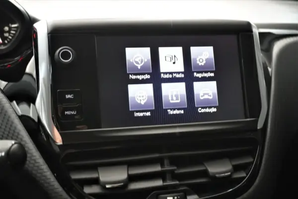 Peugeot 2008 16
