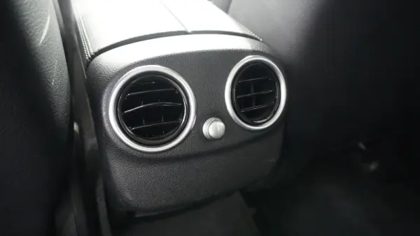 Mercedes-Benz C 180 (BlueTEC) d Station 7G-TRONIC Avantgarde 14