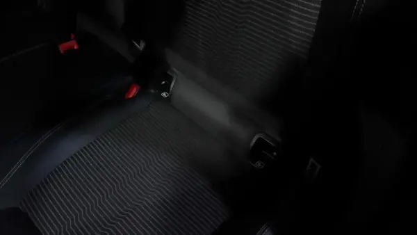 Mercedes-Benz GLA 200 d Progressive 48