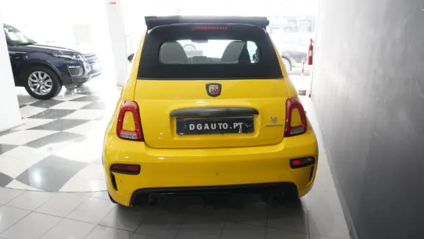 Abarth 595C 1.4 T-Jet Esseesse 10