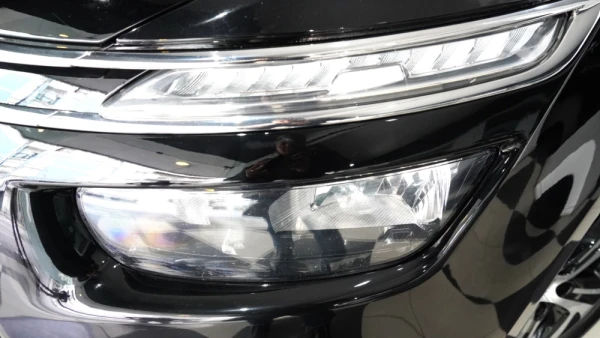 Citroën C4 Grand Picasso 1.6 e-HDi Collection 9
