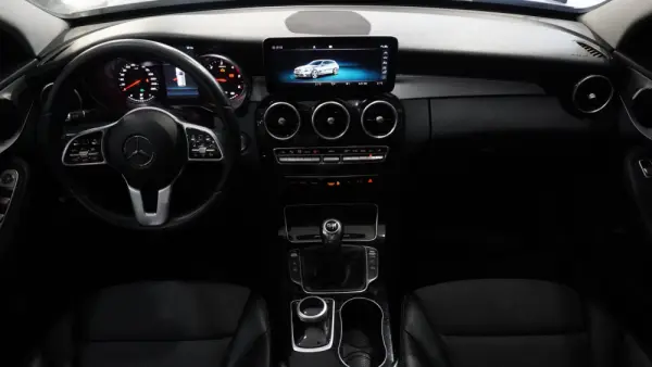 Mercedes-Benz C 200 19