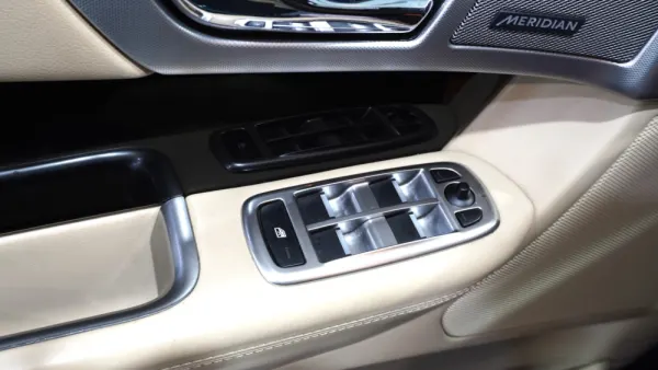 Jaguar XF 3.0 D V6 Luxury 20