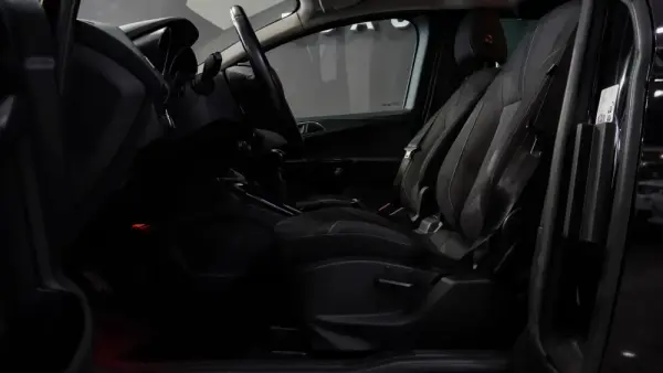 Ford B-Max 1.5 TDCi Titanium 18