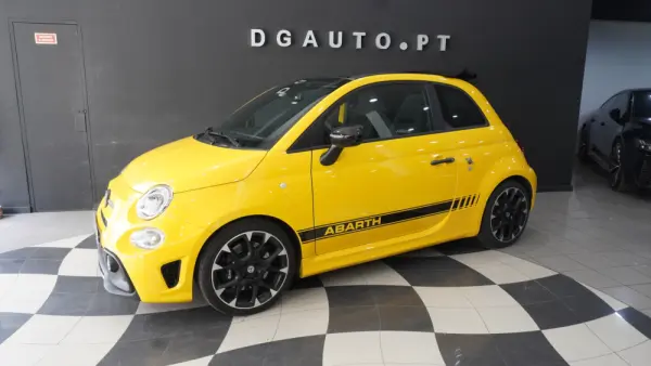 Abarth 595C 1.4 T-Jet Esseesse 2