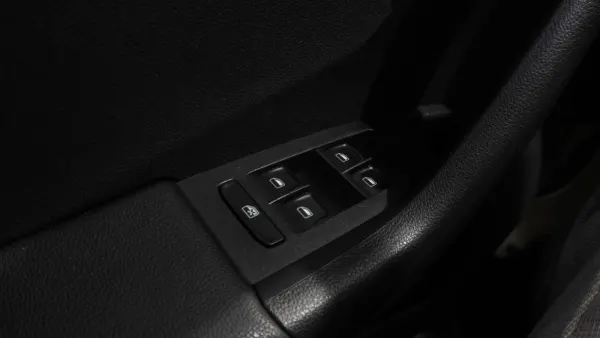 Skoda Octavia 1.6 TDI Active 19