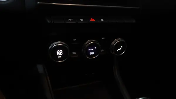 Renault Captur 1.0 TCe Evolution 25