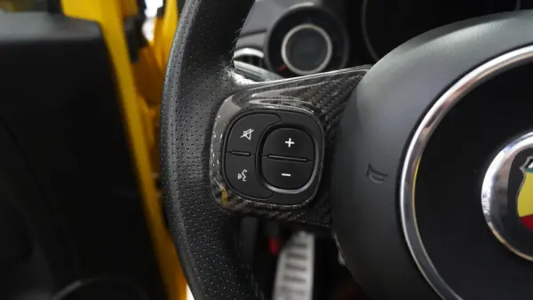 Abarth 595C 1.4 T-Jet Esseesse 22