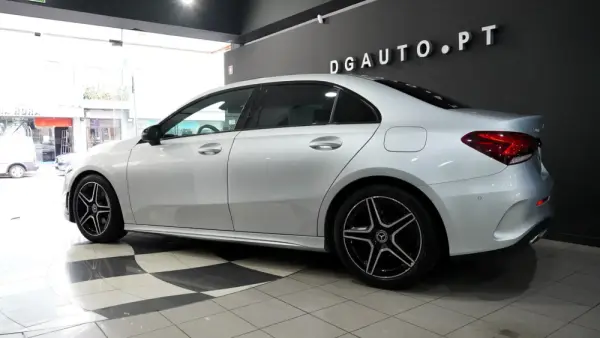 Mercedes-Benz A 200 10
