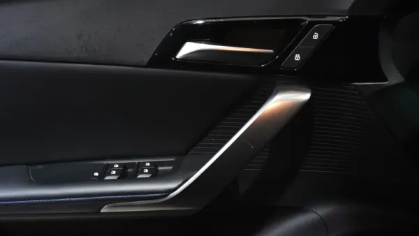 MG MG4 51 kWh Standard 13